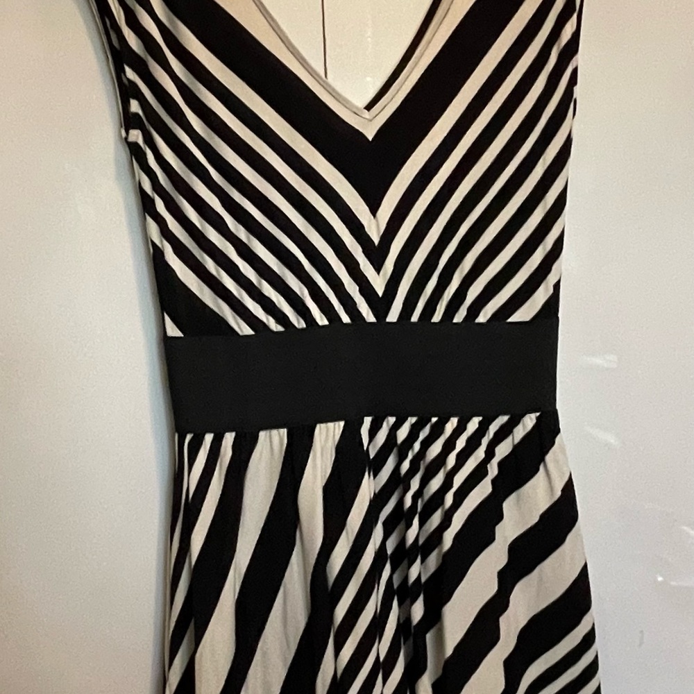 Guess size Medium Dress